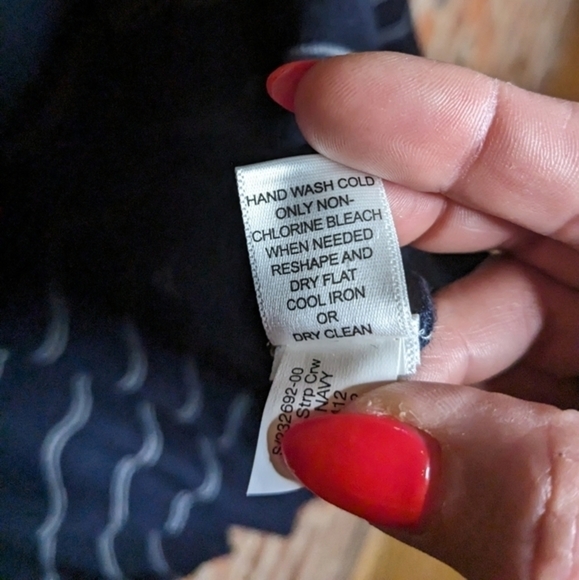 Banana Republic Large Navy w/‎ White Stripes Crewneck Pullover Sweater - Picture 5 of 10